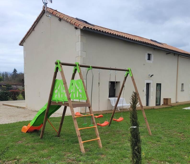 Maison Poitevine 9/10 Personnes Chaunay Eksteriør billede